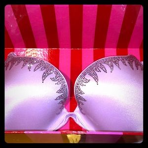 Victoria’s Secret Swarovski Crystal bra. Size 34C